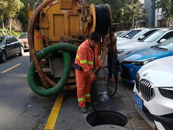 小榄排污管道清淤